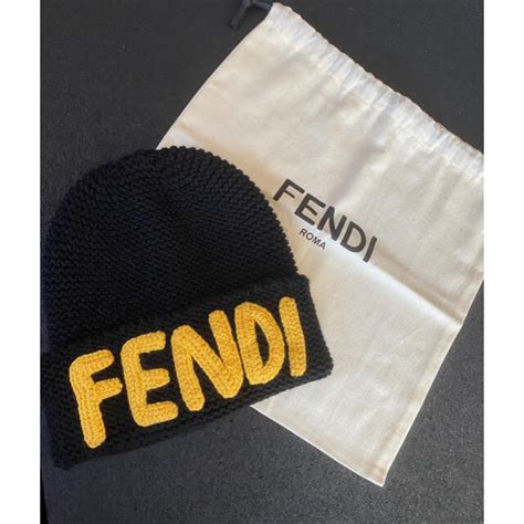 FENDI(フェンディ) ニットキャップ・ビーニー(メンズ) .